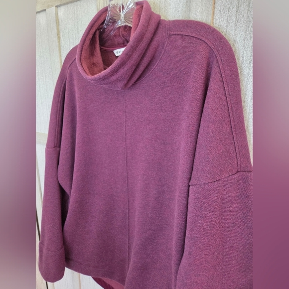Athleta Womens Cozy Karma Funnel Neck Sweatshirt Burgundy Size Small Pockets - Picture 3 of 13